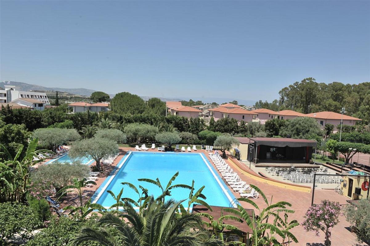  - Nicolaus Club Nausicaa Village