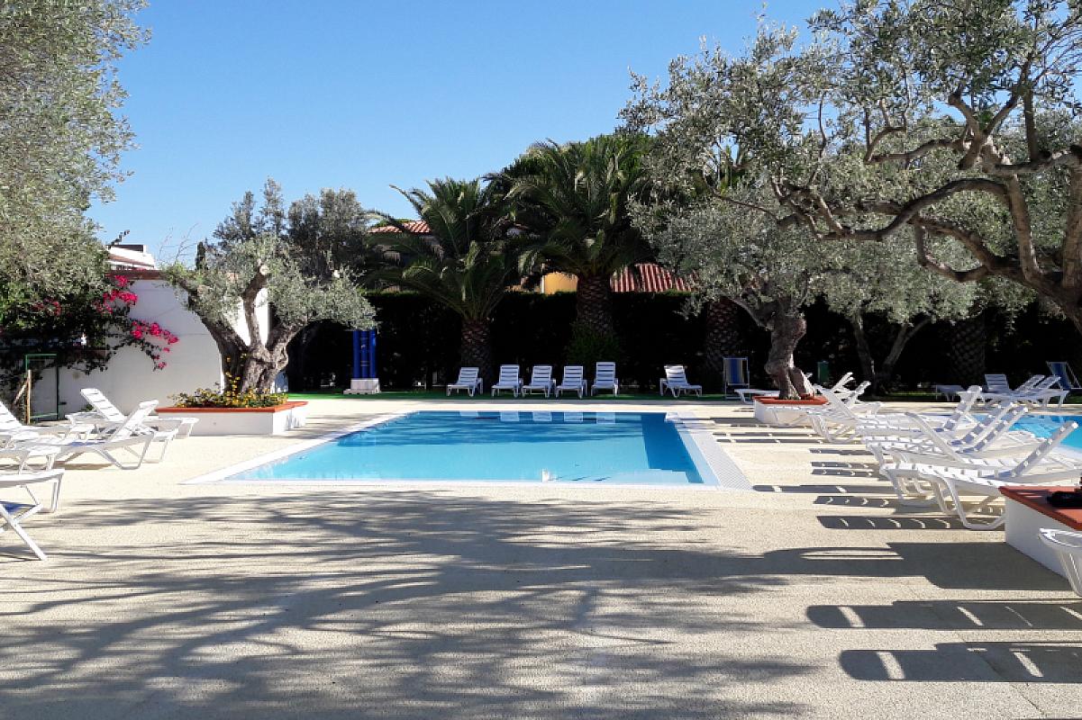  - Nicolaus Club Nausicaa Village