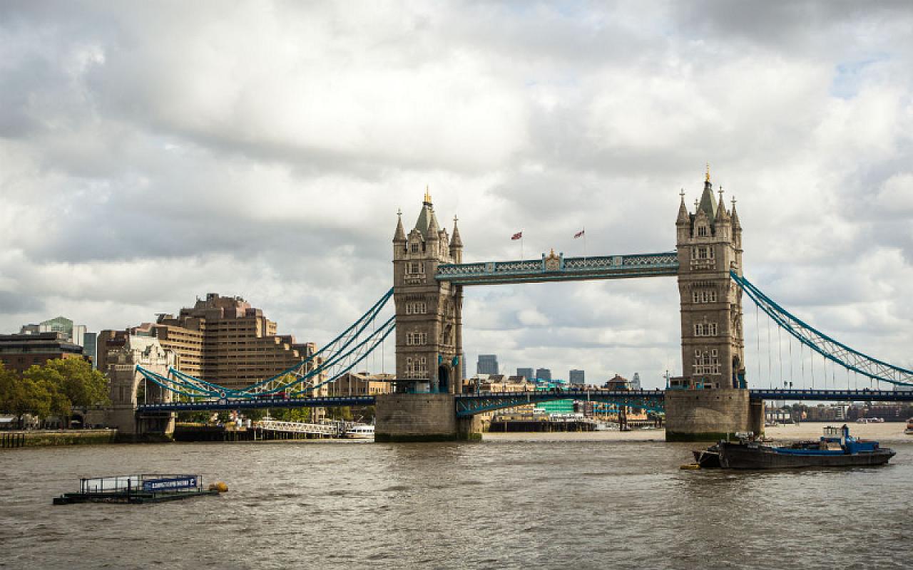  - Londra