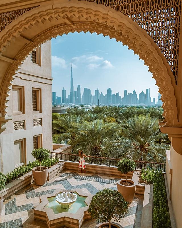  - Dubai con accompagnatore dall'Italia