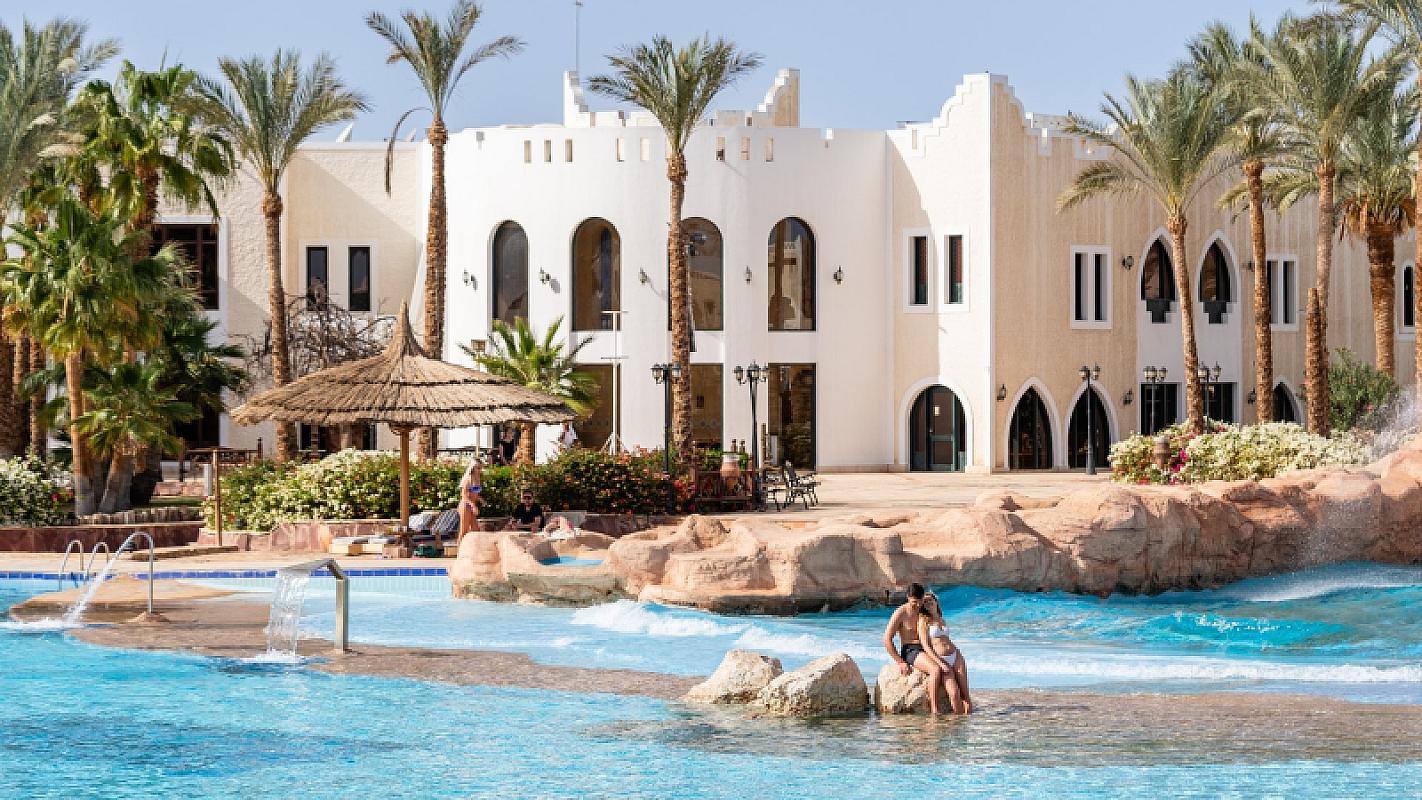  - Faraana Reef Resort