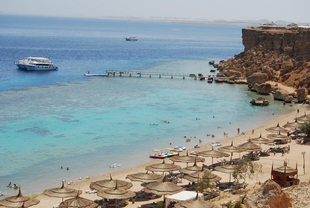  - Faraana Reef Resort