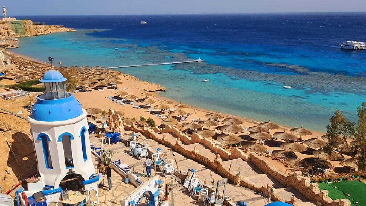  - Faraana Reef Resort