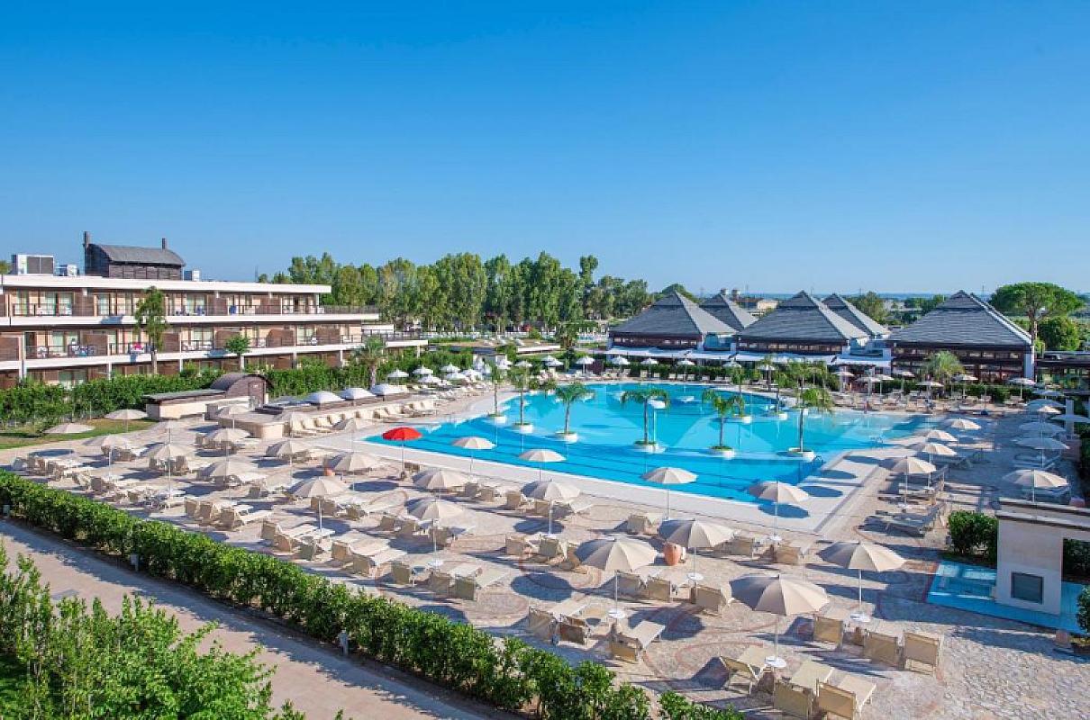  - Bluserena Ethra Reserve Valentino
