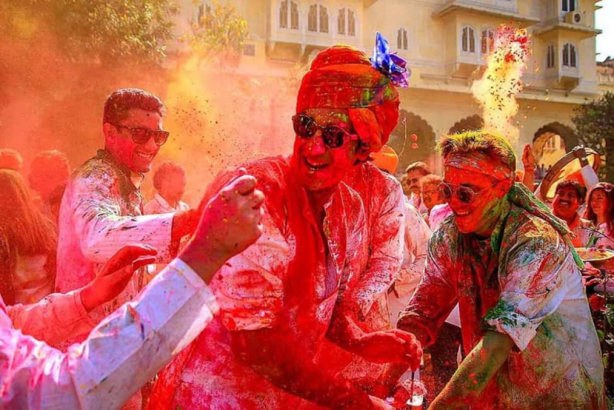  - Tour India Holi Festival