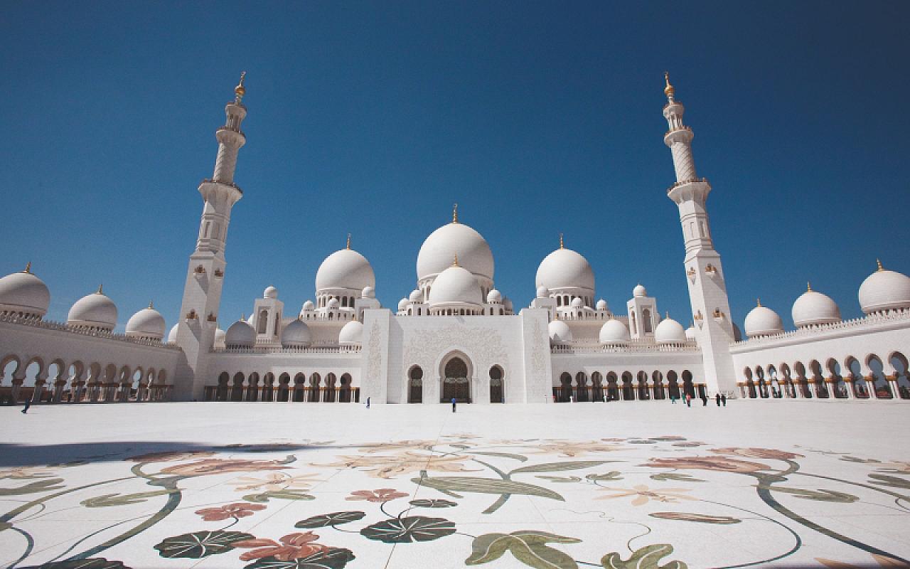  - Costa Toscana Emirati Arabi 24 Gennaio 